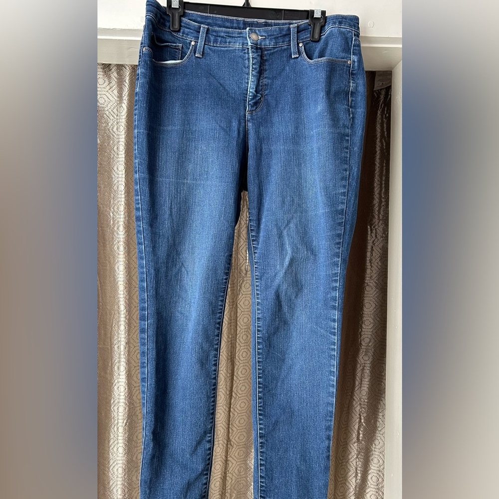 Charter Club skinny ankle jeans size 12